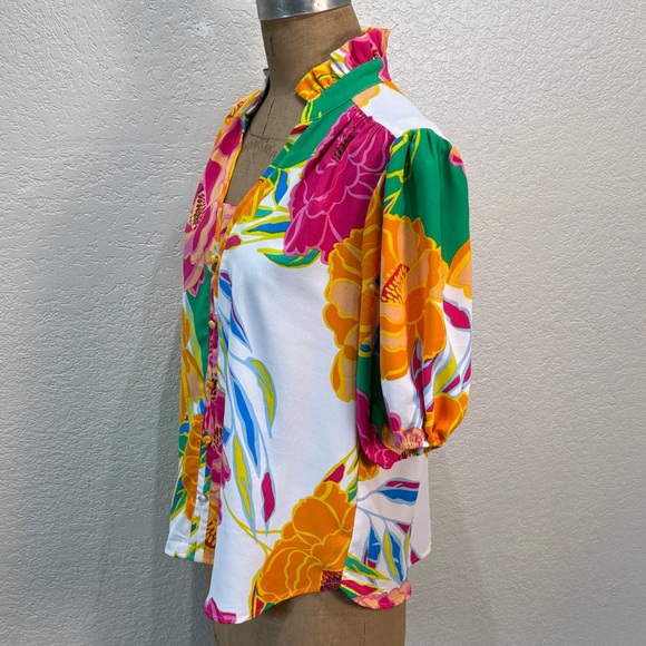 Oddi Women Small Floral Button-Up Multicolor Ruffle Short Sleeve Blouse NWT - Picture 8 of 10